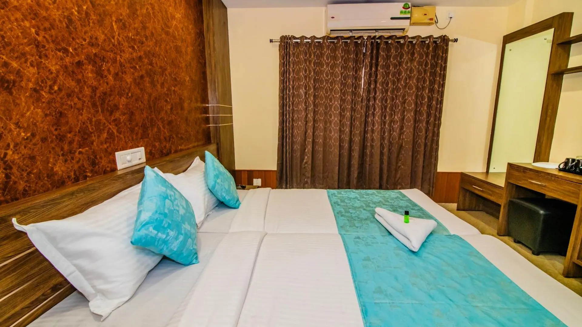 ***  Hotel Shams Inn Kochi India