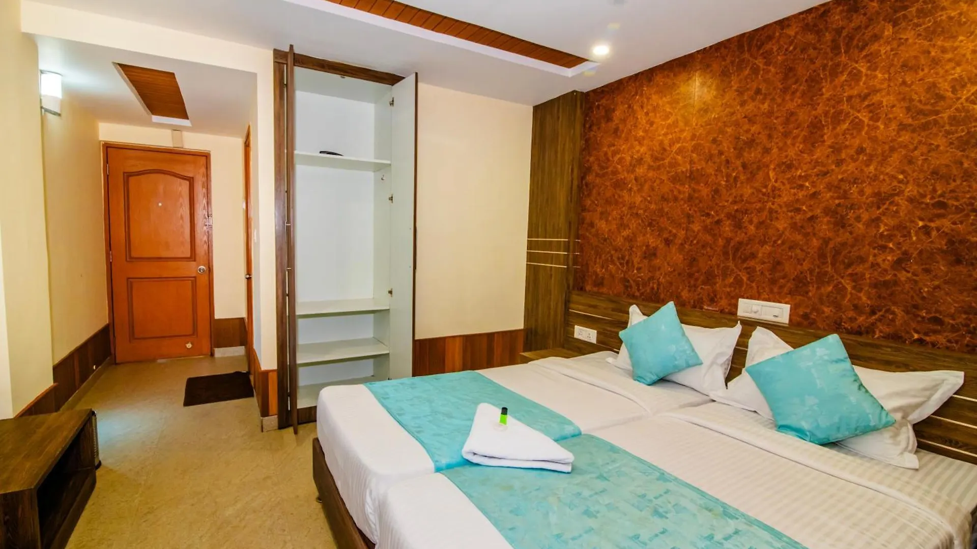 Hotel Shams Inn Kochi 3*,