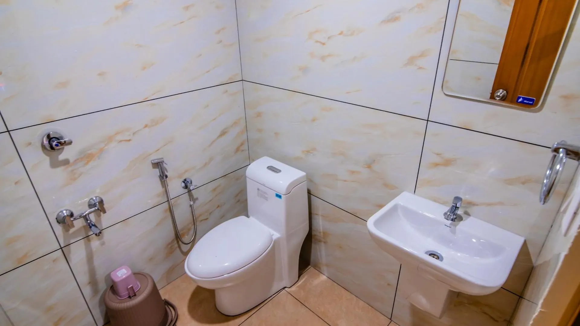 Hotel Shams Inn Kochi 3*,